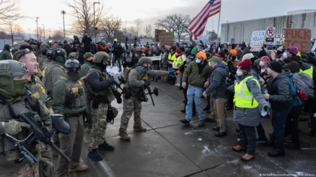 Clashes Erupt during Protest outside Minneapolis-area Federal Building