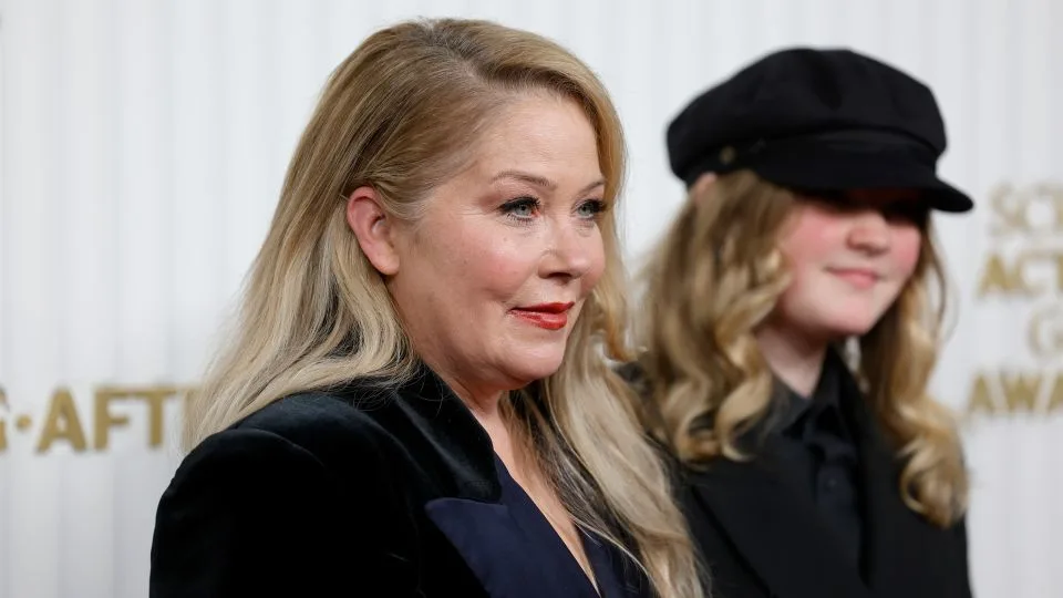 Christina Applegate Says Multiple Sclerosis Keeps Her Mostly Bedridden