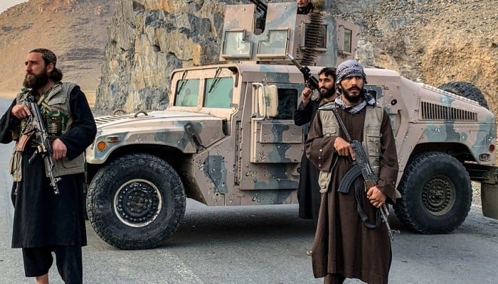 Pakistan Warns of ‘Open War’ After Escalating Clashes With Taliban