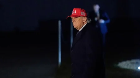 Trump Warns Iran of Broader Strikes as Middle East Conflict Intensifies