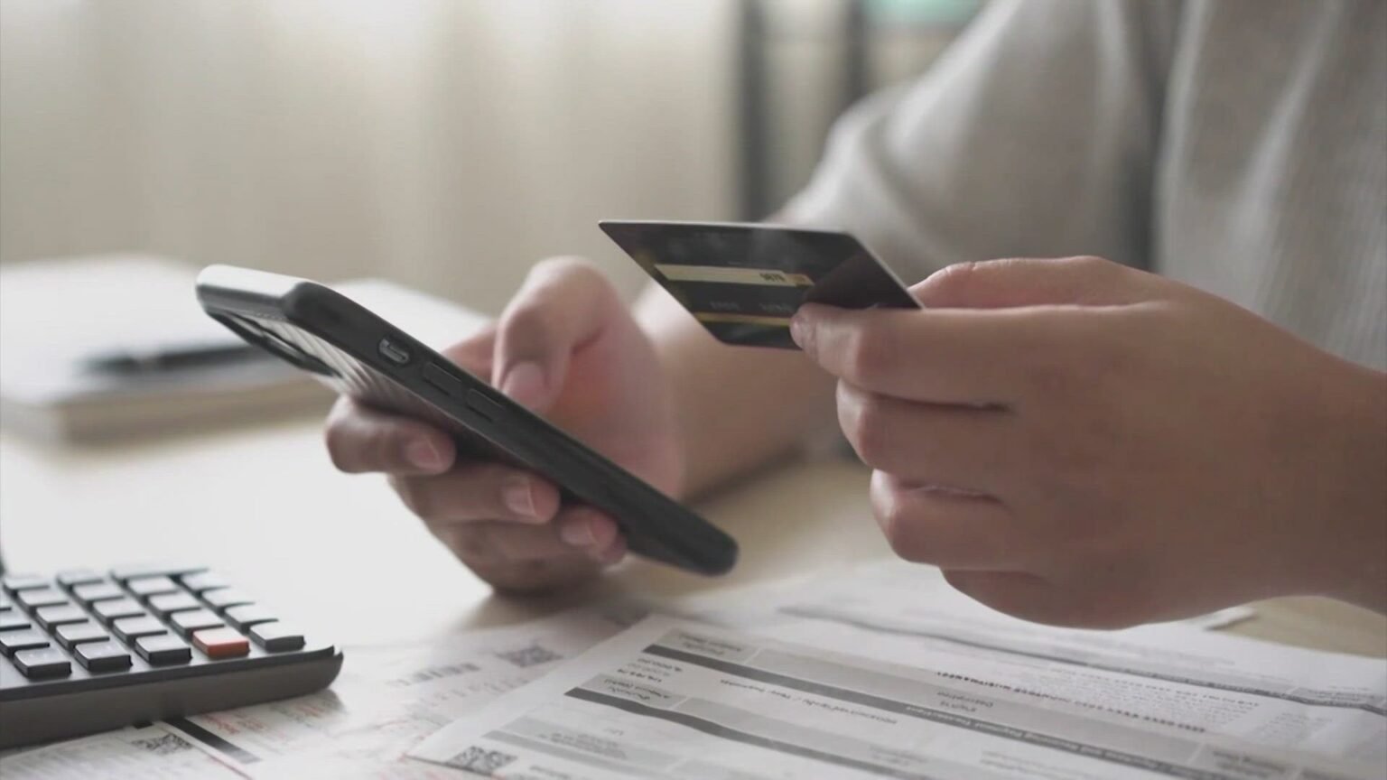 Does Paying Off Credit Cards Help Mortgage Approval? (2026)