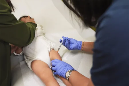 US Judge Blocks Kennedy’s Push to Overhaul National Vaccine Policy US Judge blocks