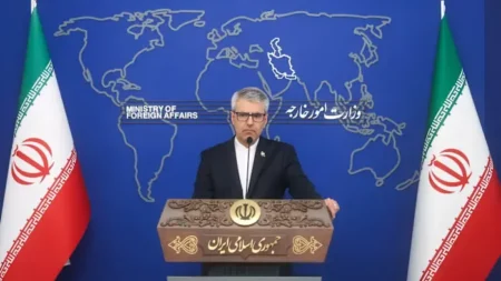 White House Works to Arrange Iran War Talks This Weekend as Diplomatic Push Intensifies White House Works to Arrange Iran War Talks This Weekend as Diplomatic Push Intensifies