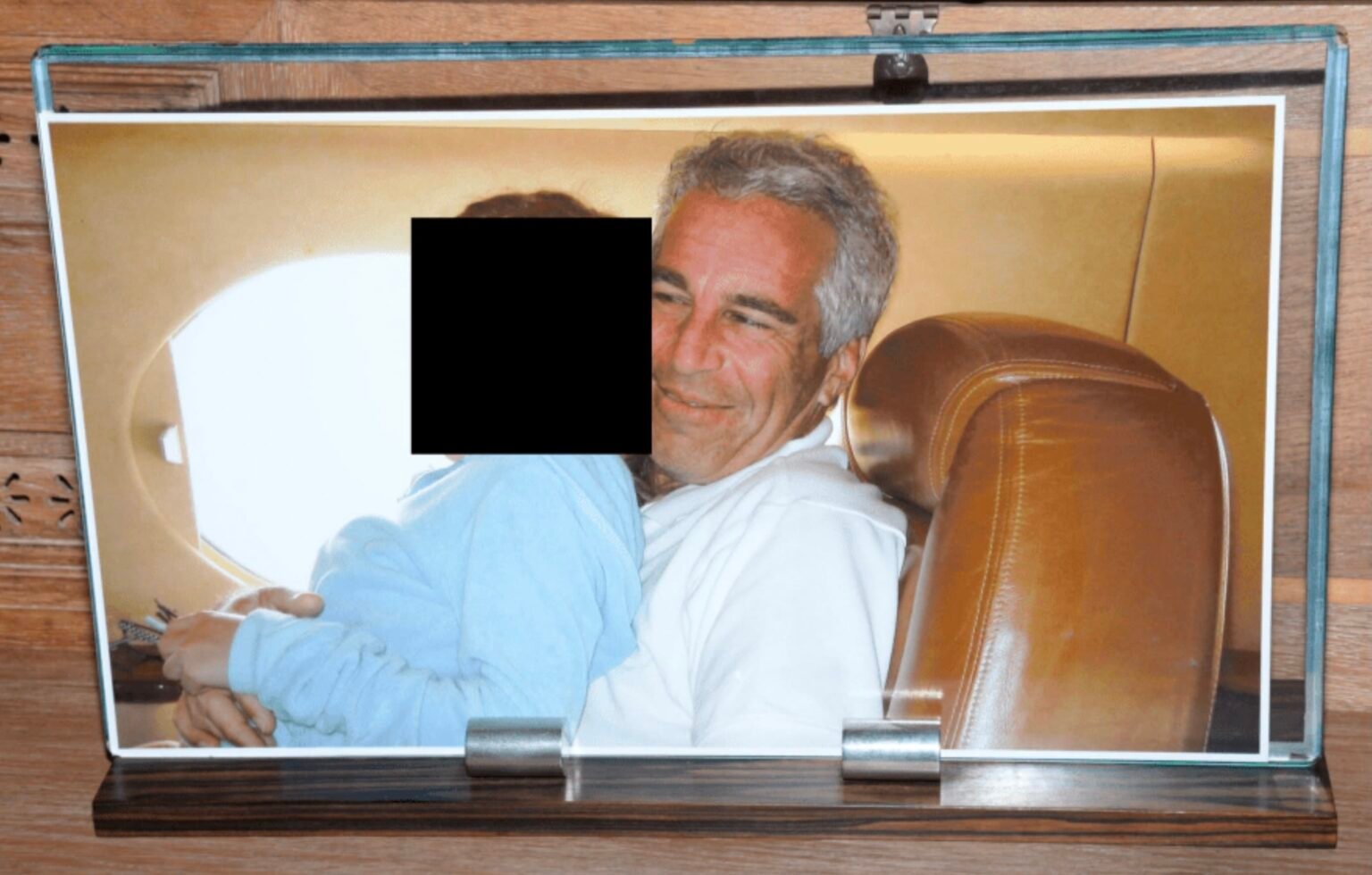 Epstein’s Secret Island: Inside the Caribbean Estate Where the Wealthy Gathered and Abuse Occurred