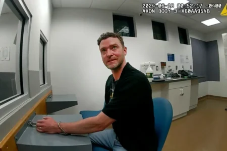 Justin Timberlake DWI arrest video released, shows singer saying ‘my heart is racing’ police-body-cam-still-image-124105077