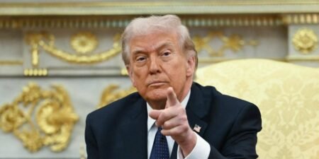 Trump Signals Shifting Strategy on Ending Iran War as U.S. Military Continues Targeted Strikes