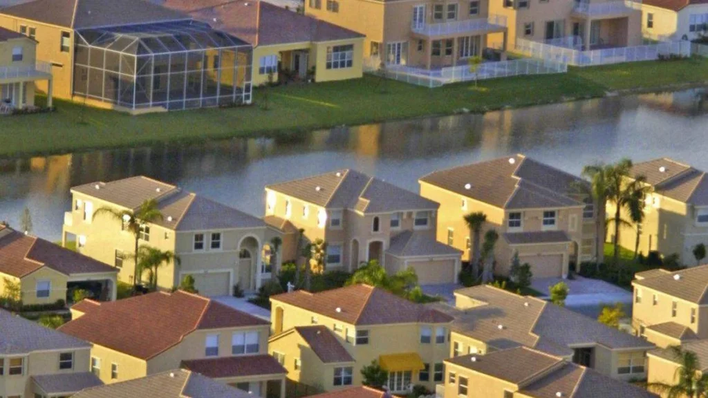 Smaller Lot Sizes Proposed to Ease Florida Housing Shortfall