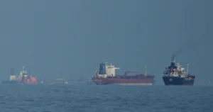 Oil Prices Jump After Donald Trump Threatens to Block Passage Through Strait of Hormuz