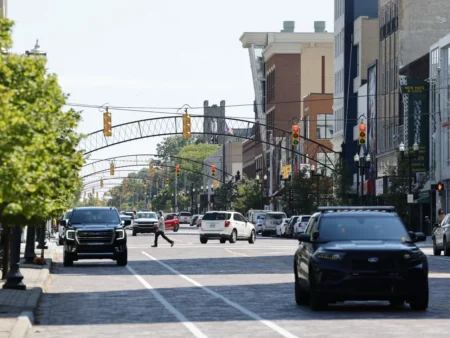 Investors Target Flint’s Distressed Housing Market Investors Target Flint’s Distressed Housing Market
