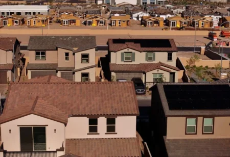 Mortgage Rates Rise in the U.S. After Iran War News US mortgage rates 2026, Iran war housing impact, interest rates real estate trends